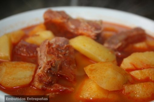 Patatas con costilla